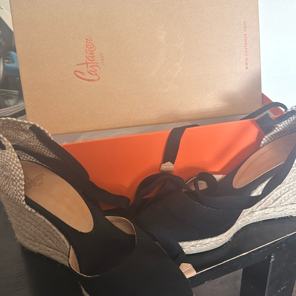 Castaner Carina Black 37